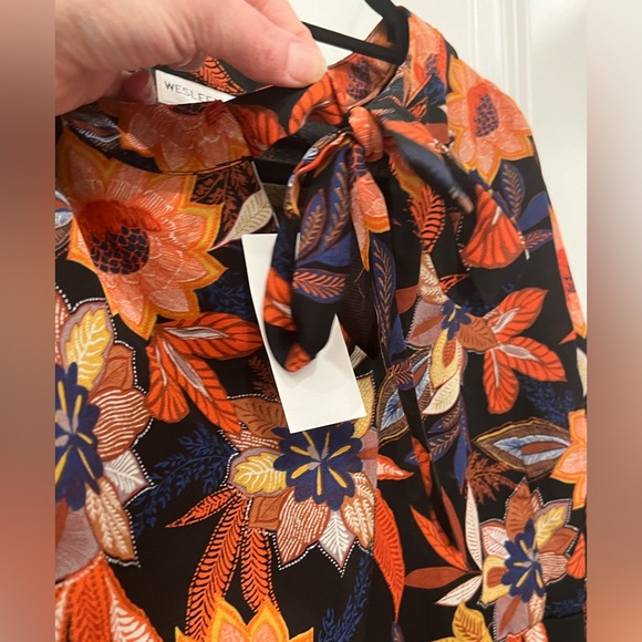 Brand new fall tunic! - Picture 5 of 6